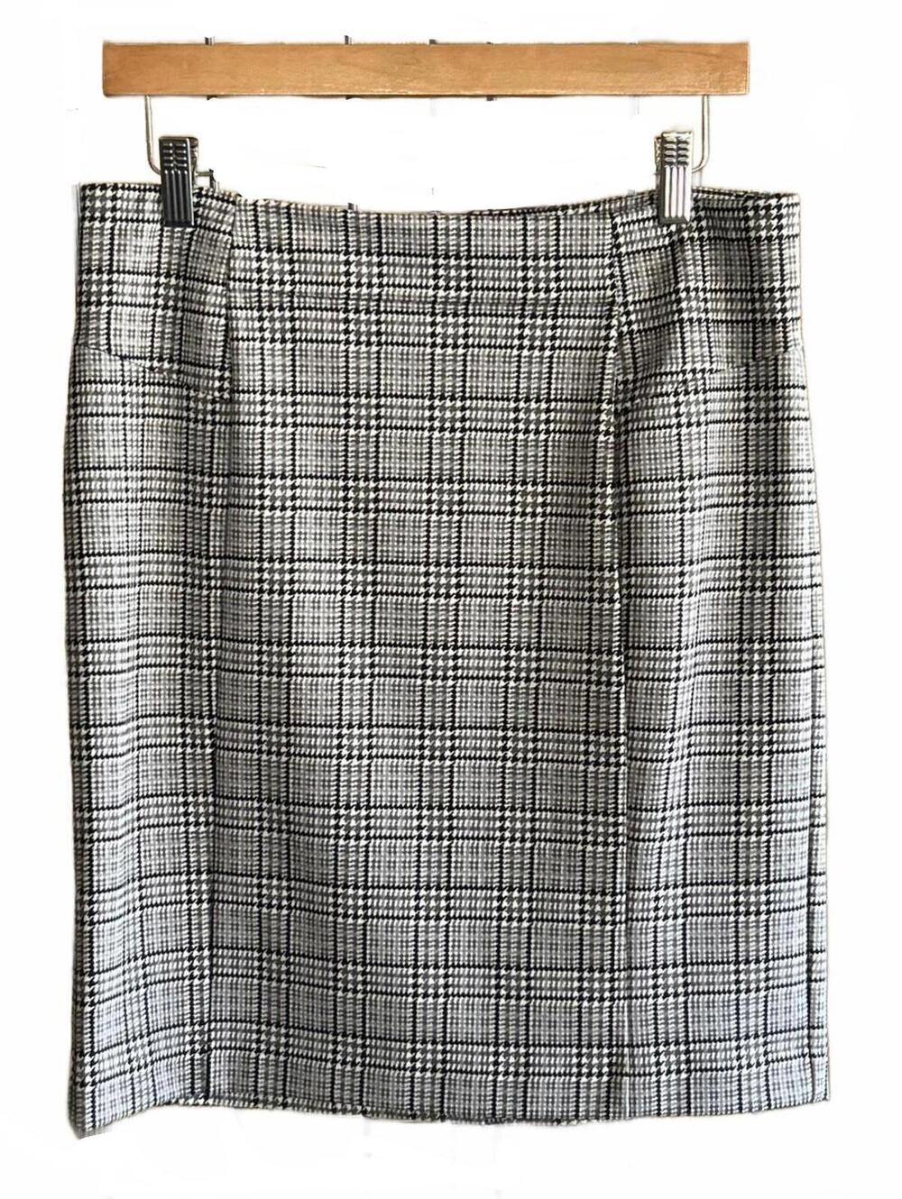 NWOT Michael Kors Pencil Skirt Sz Medium Black Grey Plaid Stretch